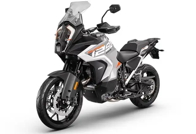 2024 KTM 1290 Super Adventure S in Sport Touring in Ottawa - Image 4