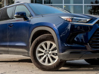 Visit our dealership to explore the recent trade-in of the 2024 TOYOTA GRAND HIGHLANDER XLE. This ex... (image 2)