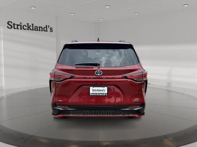 2024 TOYOTA SIENNA HYBRID XSE AWD 7-PASS in Cars & Trucks in Stratford - Image 4