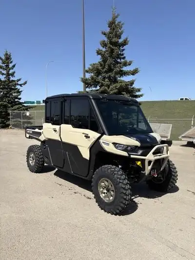 From $230 Bi-Weekly Price does not include freight & PDI. 2025 Can-Am® Defender MAX Limited HD10 Des...