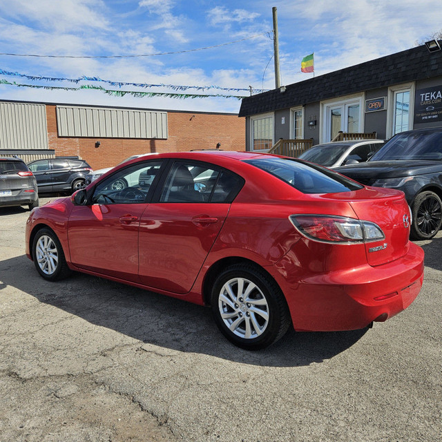 2012 Mazda MAZDA3 i Sport 4dr Sedan (2.0L 4cyl 5A) in Cars & Trucks in St. Catharines - Image 3