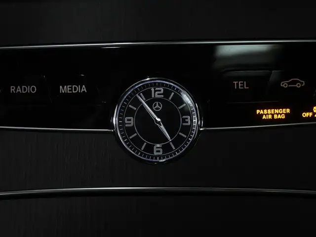 2021 Mercedes-Benz C 300 4MATIC No Accident AMG Night Digital Da in Cars & Trucks in Mississauga / Peel Region - Image 23