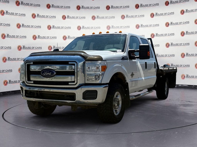 2011 Ford F-350 4WD Crew Cab 156 XL in Cars & Trucks in Calgary