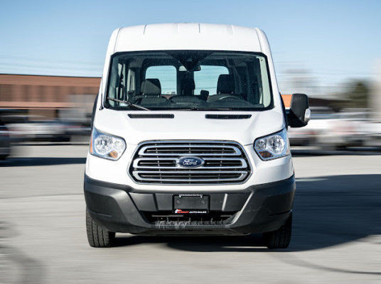 2019 Ford Transit T-150 8 PASSENEGR 130" MED ROOF|BACK UP|GREAT  in Cars & Trucks in City of Toronto - Image 2