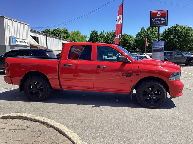 2022 Ram 1500 Classic EXPRESS CREW 4X4|5.7L HEMI| NIGHT EDITION| in Cars & Trucks in Oakville / Halton Region - Image 4