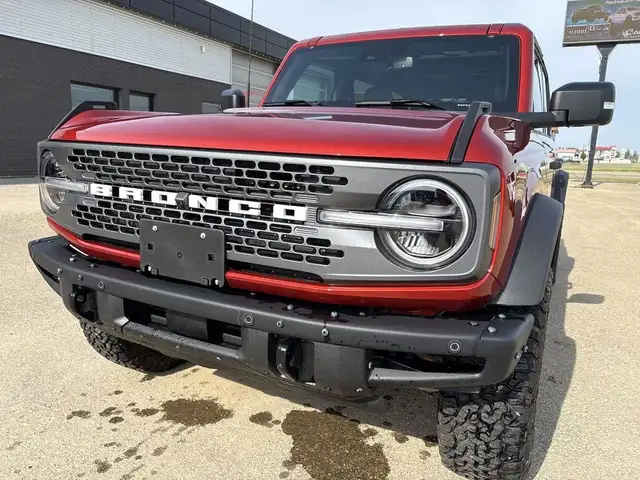 2024 Ford Bronco Badlands in Cars & Trucks in Edmonton - Image 14