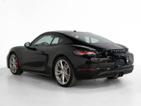 This beautiful 2018 Porsche 718 Cayman S is a local Ontario vehicle. Designed for driving enthusiast... (image 3)