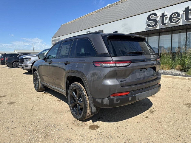 2024 Jeep Grand Cherokee Limited in Cars & Trucks in Red Deer - Image 3