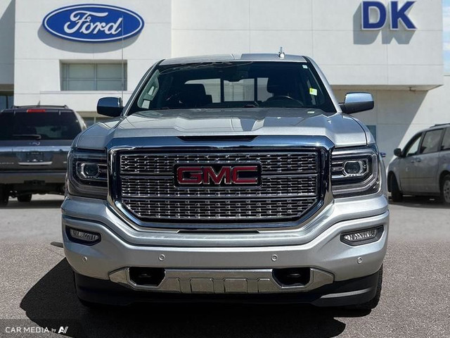 2018 GMC Sierra 1500 Denali w/Leather, Nav, and more! in Cars & Trucks in Edmonton - Image 2