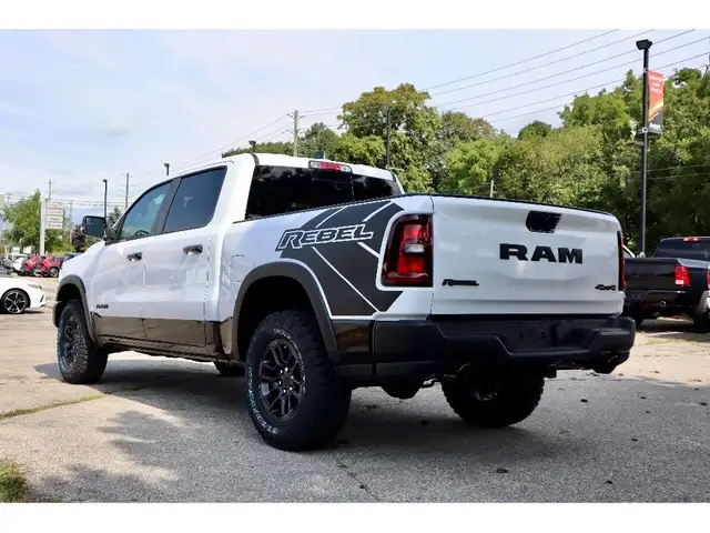 2025 Ram 1500 Rebel 4x4 Crew Cab 5'7 Box | DEMO DEAL in Cars & Trucks in Kitchener / Waterloo - Image 7