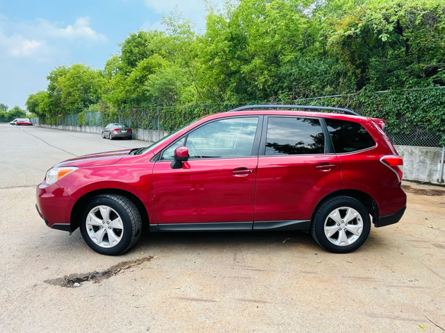 2015 Subaru Forester 5dr Wgn CVT 2.5i Touring in Cars & Trucks in City of Toronto - Image 2