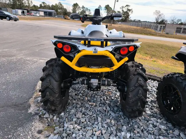 2024 CANAM RENEGADE XMR 1000R (FINANCING AVAILABLE) in ATVs in Strathcona County - Image 6