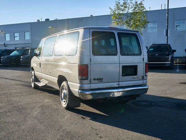 2014 Ford Econoline Wagon B in Cars & Trucks in Edmonton - Image 3