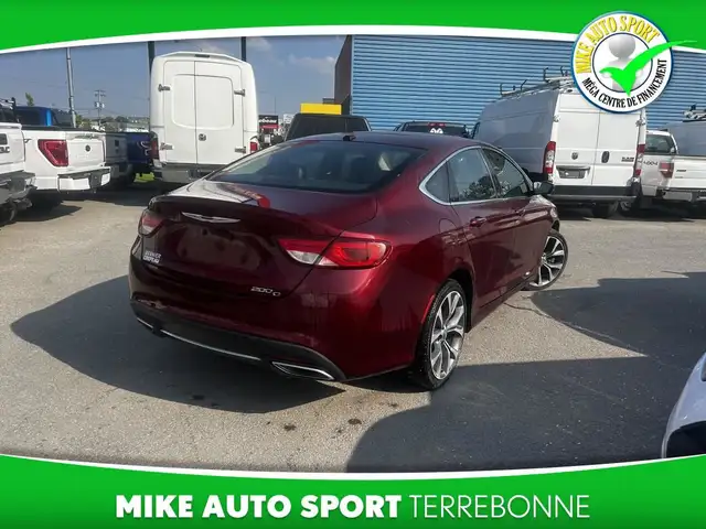 Chrysler 200 C berline 4 portes TA 2016 à vendre in Cars & Trucks in Laval / North Shore - Image 5