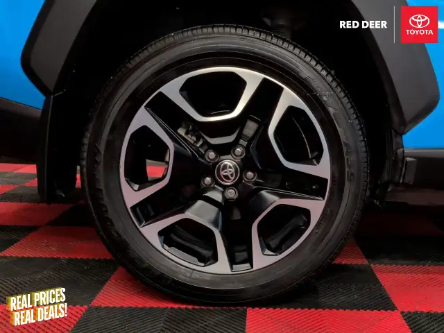 2021 Toyota RAV4 Trail AWD in Cars & Trucks in Red Deer - Image 6