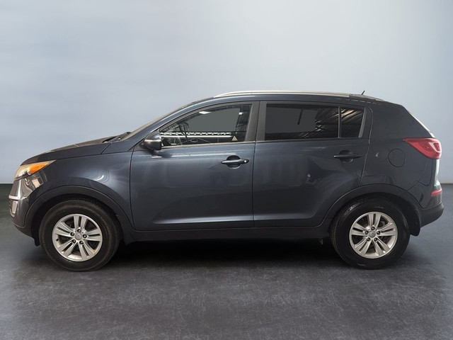2012 Kia Sportage LX 2WD in Cars & Trucks in Laval / North Shore - Image 3
