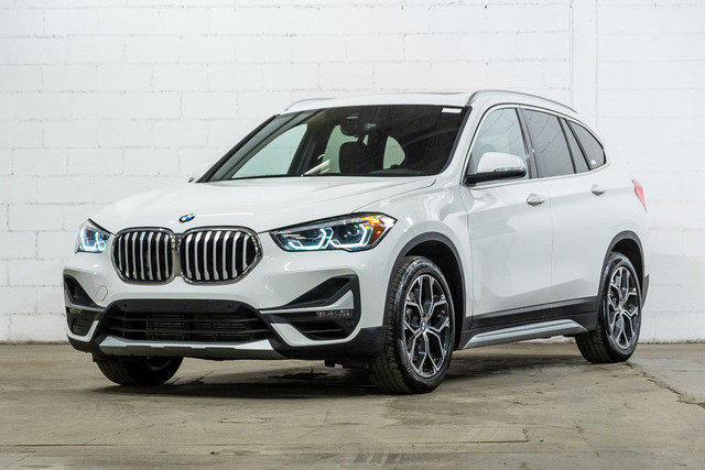 2021 BMW X1 xDrive28i | Premium Essentiel | Accès Confort in Cars & Trucks in City of Montréal - Image 3