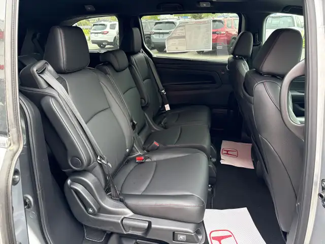 2025 Honda Odyssey in Cars & Trucks in Terrace - Image 18
