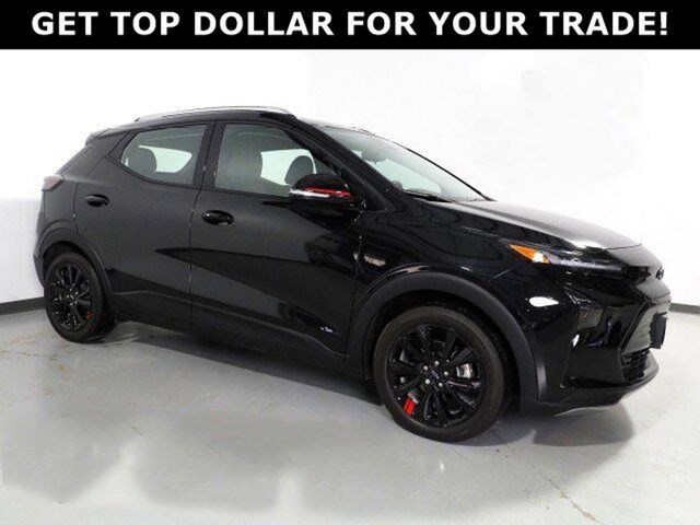 Chevrolet Bolt EUV 2023 in Cars & Trucks in Markham / York Region - Image 2