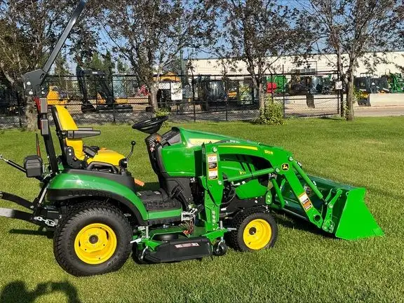 2024 John Deere 1025R in Farming Equipment in Lloydminster - Image 5