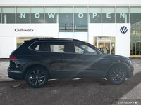 This Volkswagen Tiguan boasts a Intercooled Turbo Regular Unleaded I-4 2.0 L/121 engine powering thi... (image 5)