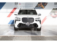2024 BMW X7 xDrive40i AWD 8-Speed Automatic 3.0L I6 DOHC 24V EXTERIOR MINERAL WHITE METALLIC INTERIO... (image 2)