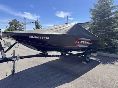 2024 | Legend | R15 - PLX61403E324 $35,000 - plus any applicable taxes 2024 Mercury 40 ELPT CT 4S (H...