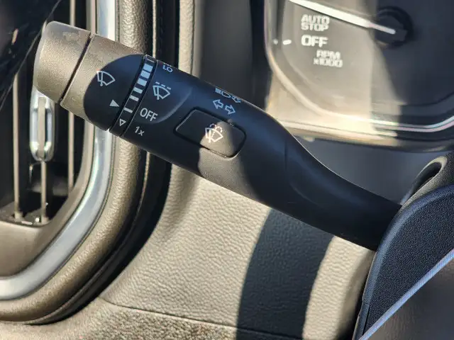 2021 GMC Sierra 1500 Elevation 6'6 FOOT BOX | 5.3L V8 in Cars & Trucks in St. Albert - Image 43