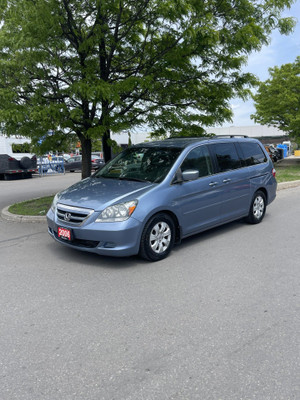 2006 Honda Odyssey EX  /  8 PASSENGER  /  NO ACCIDENTS