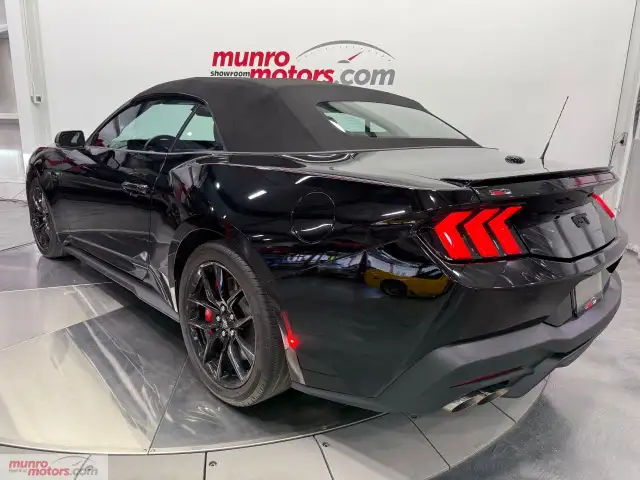 2024 Ford Mustang in Cars & Trucks in Brantford - Image 11
