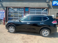 HERE IS A NICE CLEAN ACCIDENT FREE WELL MAINTAINED AWD RUGE WITH PANO ROOF FOR YOU LOOKS AND DRIVES... (image 6)