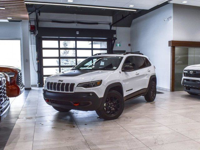 2023 Jeep Cherokee Trailhawk in Cars & Trucks in Calgary - Image 2