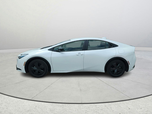 2024 Toyota Prius Prime in Cars & Trucks in Ottawa - Image 2