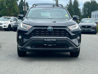 This 2020 Toyota RAV4 XLE has a Black Exterior and Black Interior with seating for 5. Equipped with... (image 9)