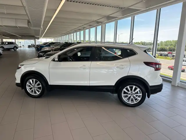 2021 Nissan Qashqai Sv awd SV AWD * toit ouvrant in Cars & Trucks in Laval / North Shore - Image 7
