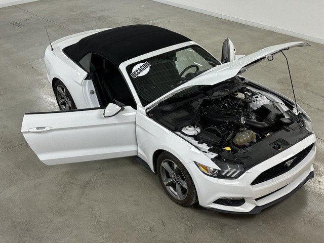 2015 FORD MUSTANG CONVERTIBLE V6 3.7L AUTOMATIQUE in Cars & Trucks in Laval / North Shore