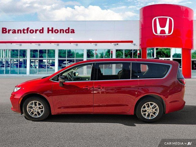 2024 Chrysler Pacifica Touring-L in Cars & Trucks in Brantford - Image 2