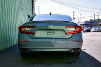 Sunroof, Premium Audio, Heated Steering Wheel, Heated Seats, Android Auto! 6 LOCATIONS KINGSTON - (6... (image 4)