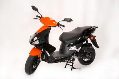 Faites vite PROMOTION de 700.0$ du manufacturier et de 700.0$ votre concessionnaire Mathias Sports....