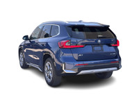 2024 BMW X1 xDrive28i Phytonic Blue Metallic PREMIUM ESSENTIAL PACKAGE Auto Dimming & Folding Mirror... (image 7)