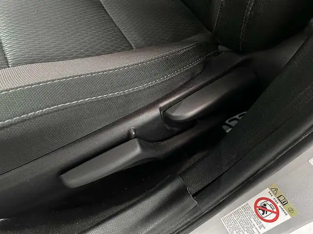 2019 Toyota Corolla LE AMELIORE - TOIT OUVRANT - VOLANT CHAUFFAN in Cars & Trucks in Québec City - Image 17