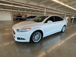 2016 Ford Fusion SE AWD Toit Ouvrant - GPS - Caméra - Mags 18''