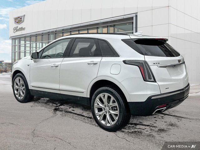 2021 Cadillac XT5 Sport 3.6L AWD | Heated Seats And Steering in Cars & Trucks in Winnipeg - Image 3