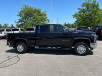 ACCIDENT FREE | HEATED SEATS | HEATED STEERING WHEEL | DUAL ZONE AUTO CLIMATE CONTROL | WIFI HOT SPO... (image 6)