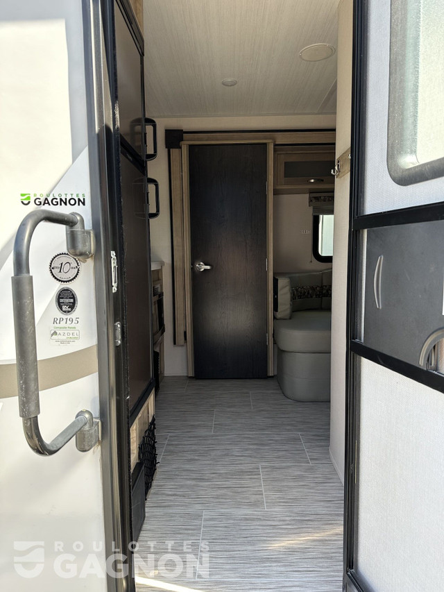 2020 R-Pod 195 Roulotte de voyage in Travel Trailers & Campers in Laval / North Shore - Image 4