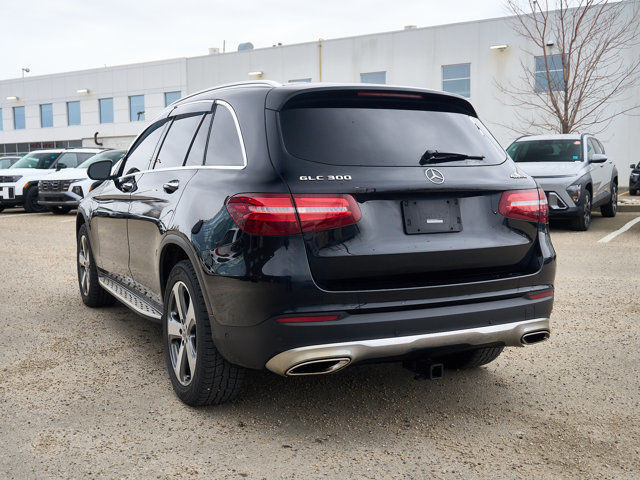 2019 Mercedes-Benz GLC GLC 300 | Sunroof | Heads-up Display in Cars & Trucks in Edmonton - Image 3