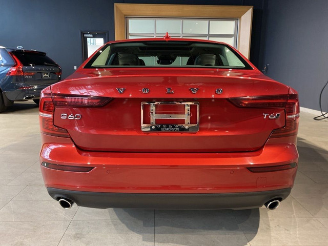 2019 Volvo S60 T6 AWD Momentum in Cars & Trucks in Edmonton - Image 4