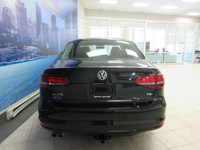 VOLKSWAGEN JETTA TSI 2016 TRENDLINE+ ÉDITION TOUT ÉQUIPÉ / AIR CLIMATISÉ / BANCS CHAUFFANT / CRUISE... (image 4)