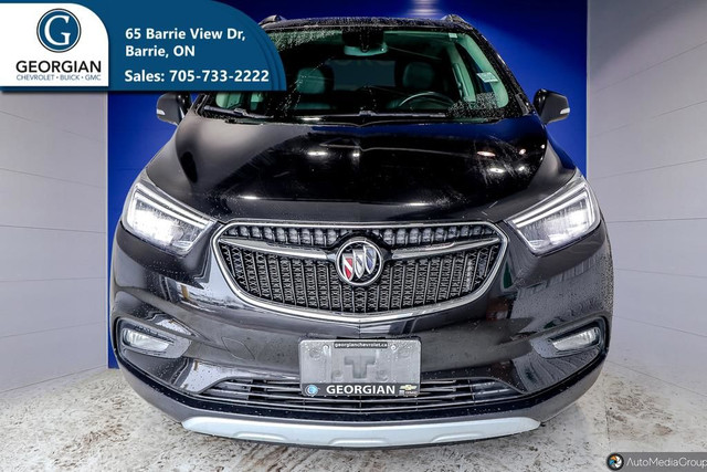 2017 Buick Encore Essence | SUNROOF | REAR VIEW CAMERA | NAVIGAT in Cars & Trucks in Barrie - Image 2