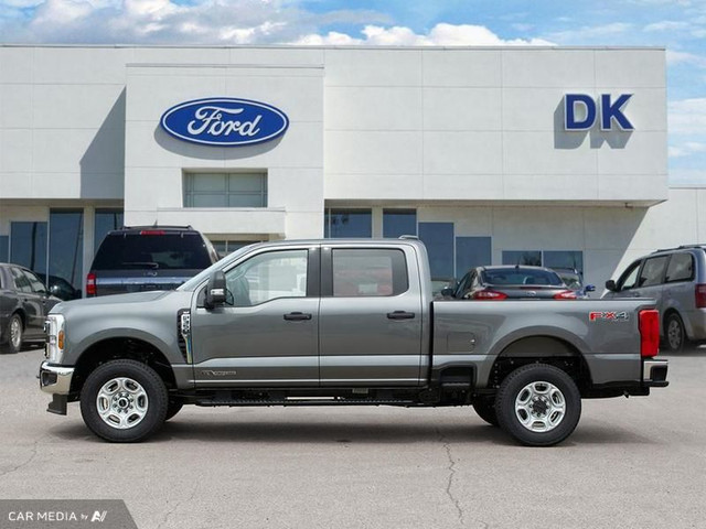 2025 Ford F-350 Super Duty XLT in Cars & Trucks in Edmonton - Image 3
